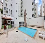 23 Piscina (outro angulo)